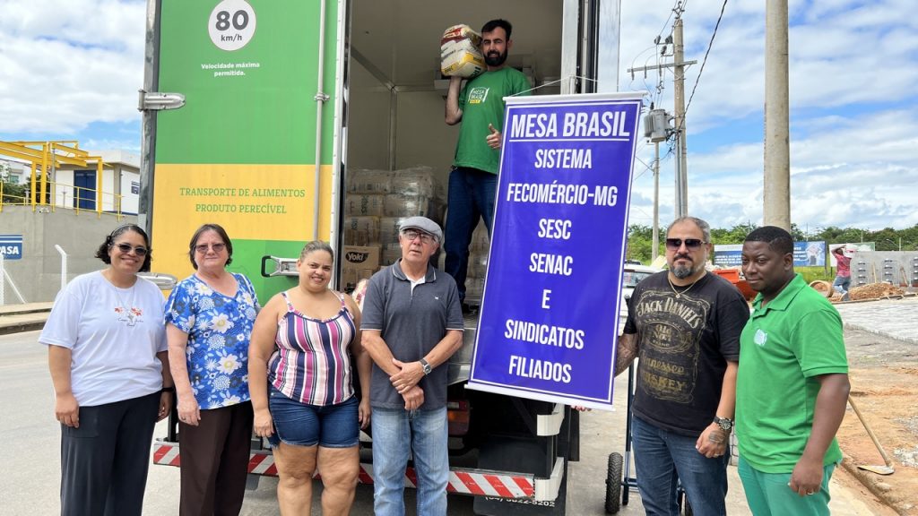 Programa Mesa Brasil entrega 200 cestas básicas em Cataguases