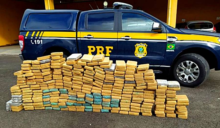 Dupla de Muriaé é presa no Mato Grosso do Sul com 300kg de maconha