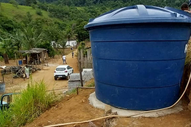 Prefeitura leva água potável à comunidade do Goiabal