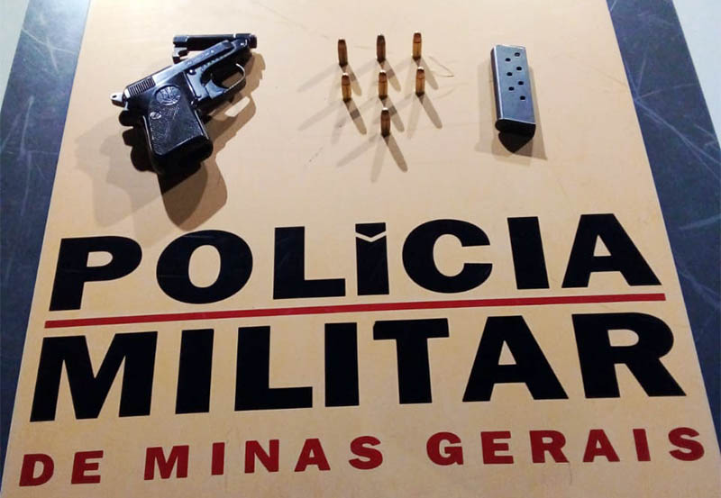 Idoso de quase 90 anos é preso com pistola e munições em Além Paraíba