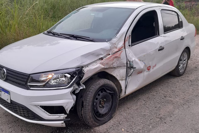 Dois acidentes na BR-285, em Piraúba, deixam uma pessoa ferida