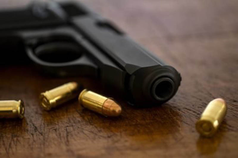Homem atira e mata jovem após cumprimentá-lo em Ubá