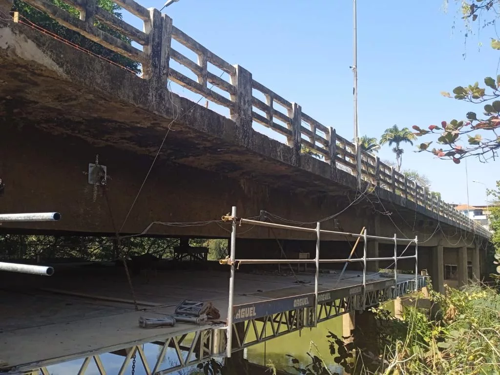 Obras na Ponte Nova concentram-se em sua parte inferior