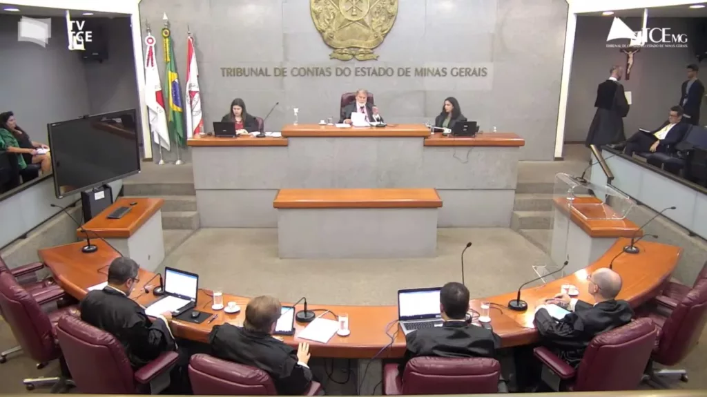 Tribunal de Contas multa prefeito e presidente da Câmara Municipal de Cataguases
