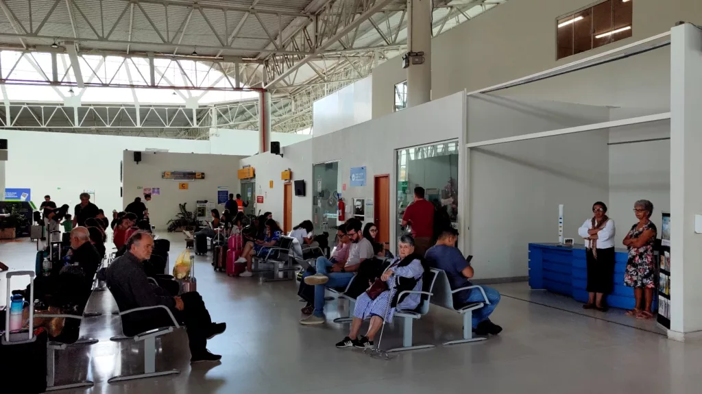 Aeroporto da Zona da Mata bate recorde de movimentação de passageiros e de cargas