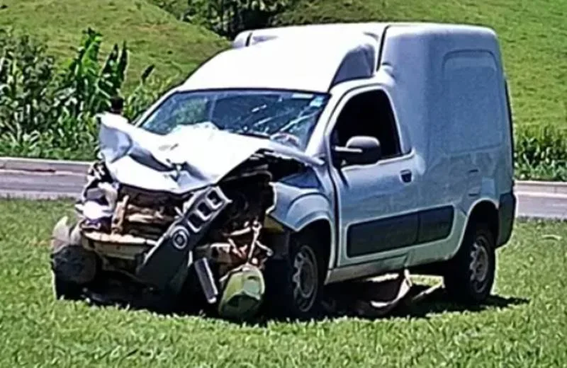 Acidente deixa dois feridos na BR-267, em Maripá de Minas