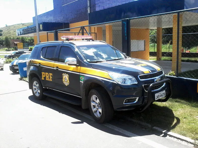 Motorista embriagado é flagrado na contramão da BR-116 em Leopoldina