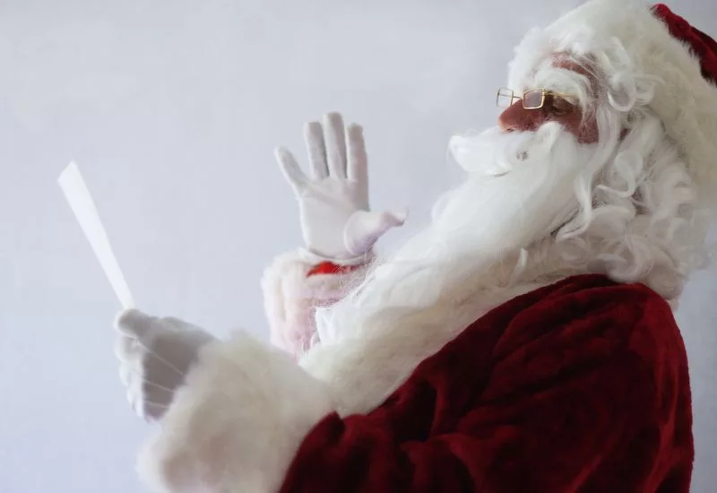 Papai Noel dos Correios: saiba como adotar uma cartinha em Cataguases