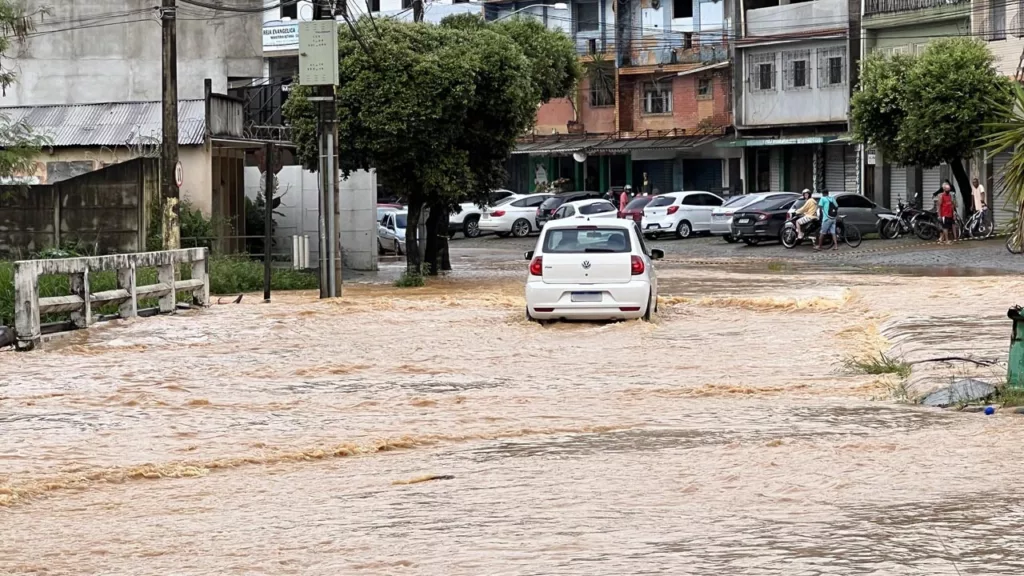 Sistema de alerta das bacias dos rios Pomba e Muriaé entra em operação