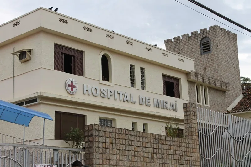 Paciente furta enfermeira dentro do Hospital de Miraí