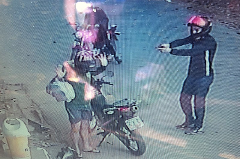 Assaltantes armados roubam motocicleta em Astolfo Dutra