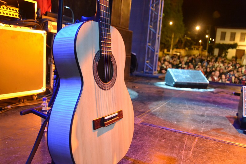 Hoje tem concurso de violeiros e show com Gabriel Sater em Piacatuba