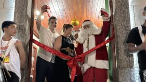 Prefeito José Henriques abre