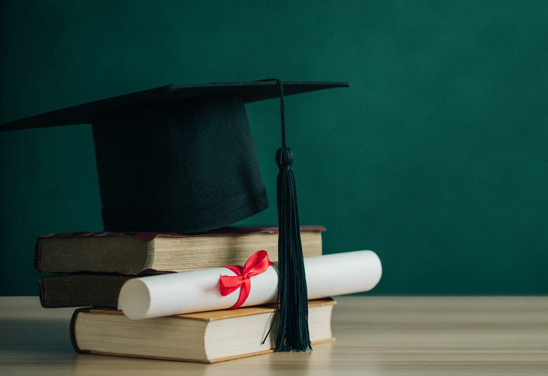 IF Sudeste MG lança pós-graduação para professores