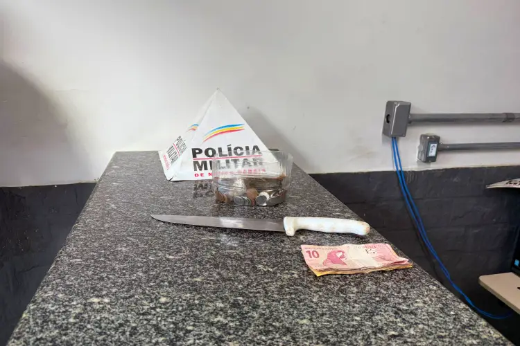 Casal assalta motorista de aplicativo em Muriaé