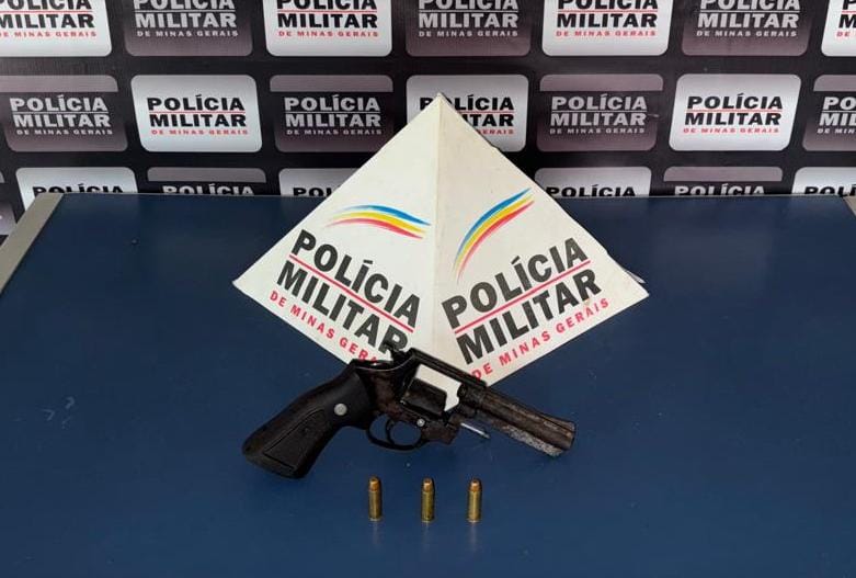 Polícia apreende arma usada para tráfico de drogas em Além Paraíba