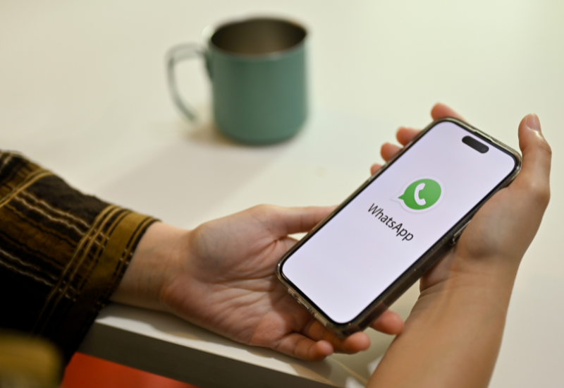 Saiba como negociar suas contas de energia pelo WhatsApp