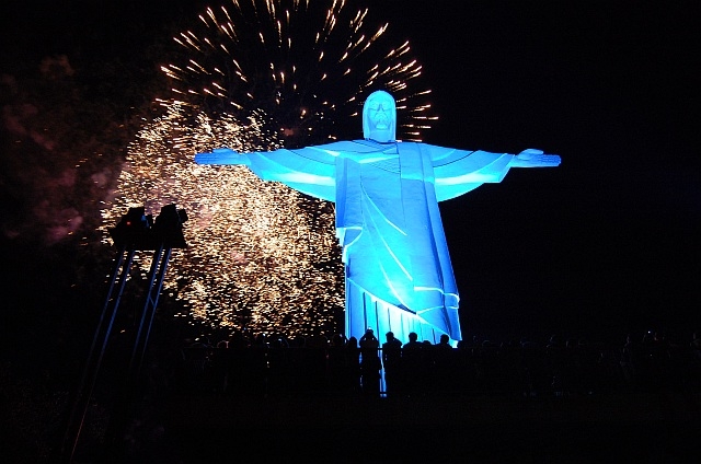 As luzes da estatua do Cristo foram inauguradas, s