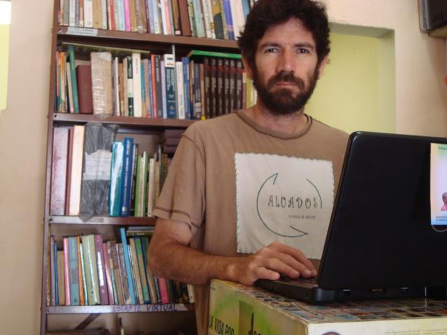 Luciano de Andrade que promove o concurso de poesi