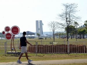 Por segurança, o que restou da réplica foi retirad