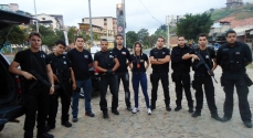 A equipe de policiais que realizou a Operação em Caratinga