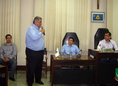 O prefeito Cesinha elogiou a iniciativa do Vereador Jo&atilde;ozinho de Vista Alegre