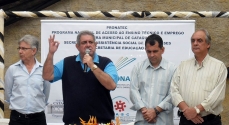 Prefeito Cesinha discursa na inauguração do CRAS