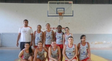 As meninas do basquete venceram todos os seus jogos