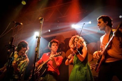 A banda Vanguart foi eleita a melhor de 2012 pela MTV
