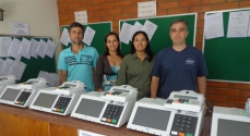 Funcionários do Cartório Eleitoral finalizam preparativos para a eleição em Santana de Cataguases