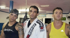 Americano, Cristiano e Marquinho, durante treinamento para o I Kta Fight