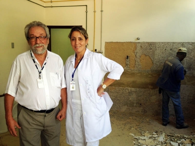 O provedor Jos&eacute; Eduardo e a Gerente de Enfermagem do Hospital Anabel Ferreira