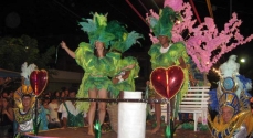 Blocos e duas escolas de samba vão desfilar em Itamarati