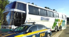 Segundo a PRF os dois veículos seguiam para a Paraíba