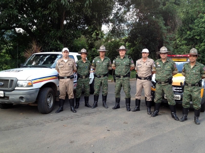 Parte da equipe de policiais que trabalhou no Posto da PRE em Dona Euz&eacute;bia