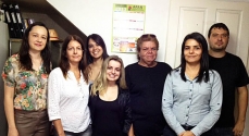 Doutora Érica, à esquerda, com a equipe de escrivães de Cataguases
