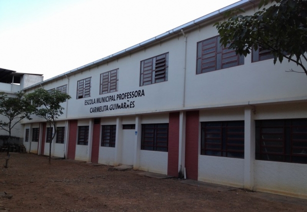 Estudantes da rede municipal de ensino retornam às aulas nesta segunda-feira