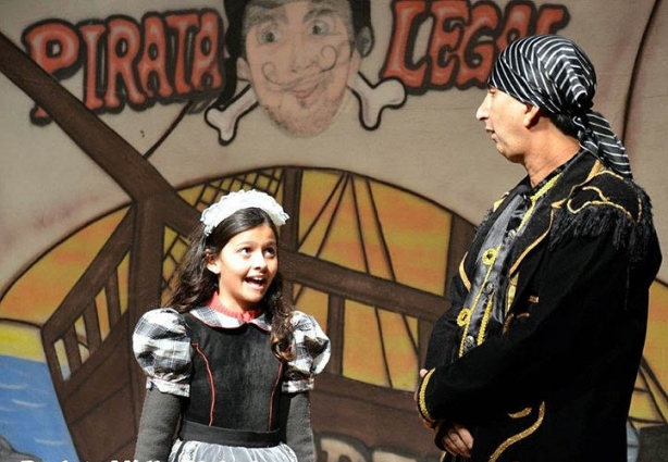 O espetáculo infantil tem cunho educativo e conta com a participação do público