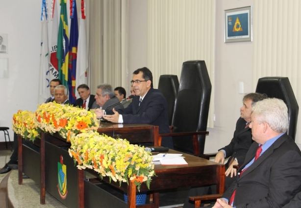 Sessão solene, como a da foto acima, será realizada para a entrega dos Títulos de Cidadania Honorária, Benemérita e a Comenda 