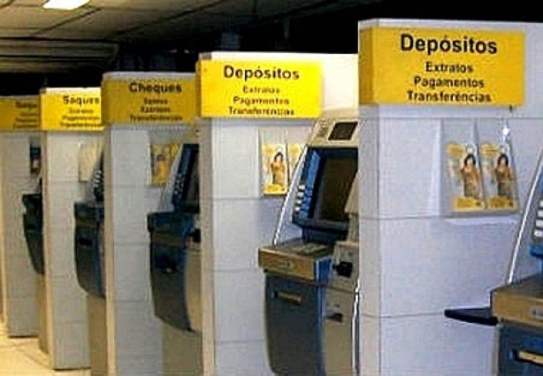 Em Cataguases as agências bancárias vão abrir às 11 horas
