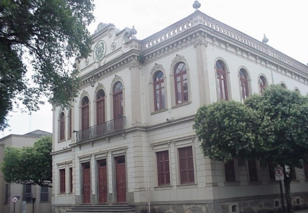 A Prefeitura de Cataguases abre processo seletivo para contratação temporária