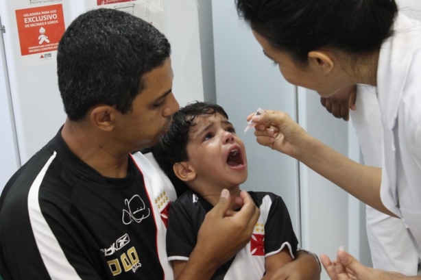 O dia de vacina&ccedil;&atilde;o transcorreu em clima de tranquilidade em Cataguases