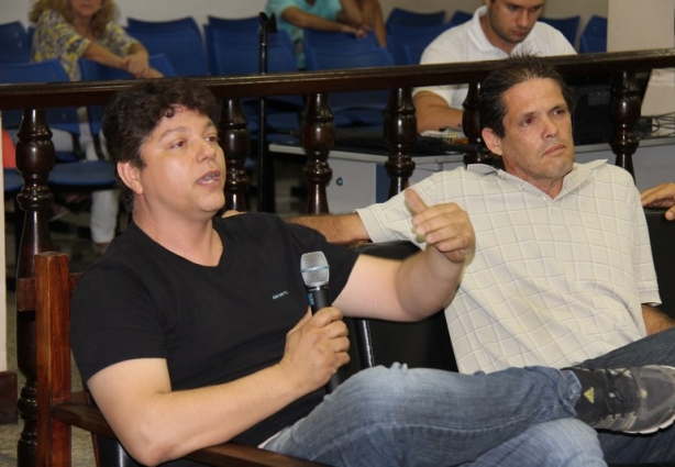 O empresário Marcelo Neves investiu R$2 milhões em uma casa de eventos e não pode funcionar