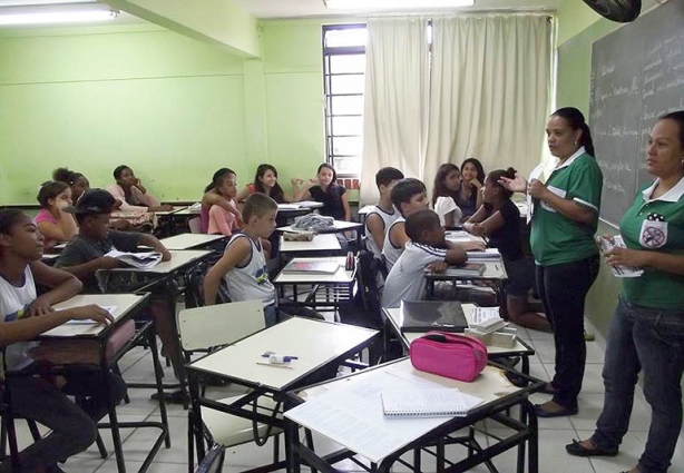 A campnha contra a dengue em Recreio conscientiza alunos das escolas