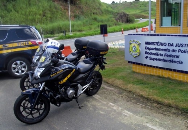 Polícia Rodoviária Federal em Leopoldina divulgou balanço preliminar da operação de Fim de Ano