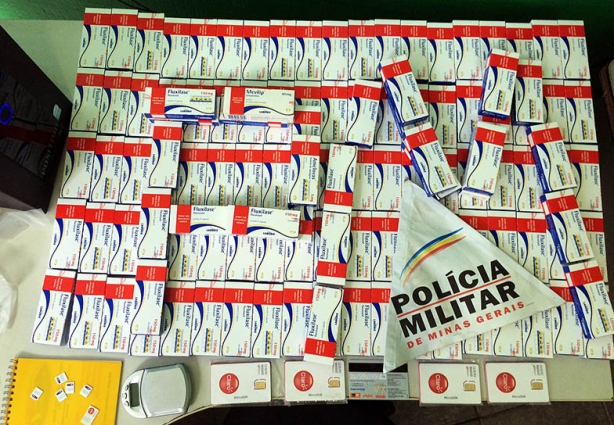 Uma grande quantidade do medicamento foi encontrada na casa de Carioca que é suspeito de vender o produto irregularmente