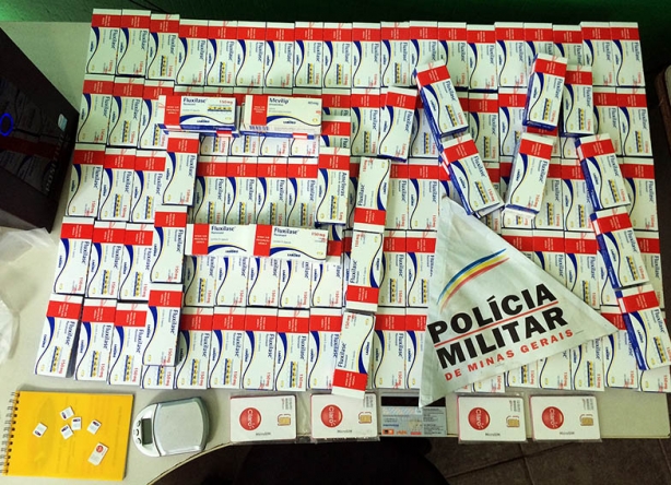 Uma grande quantidade do medicamento foi encontrada na casa de Carioca que &eacute; suspeito de vender o produto irregularmente