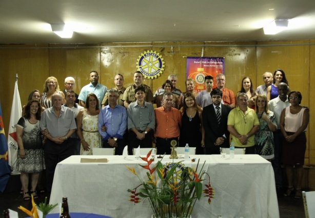 Rotary reuniu seus associados e convidados para festejar seus 60 anos de atividade em Cataguases