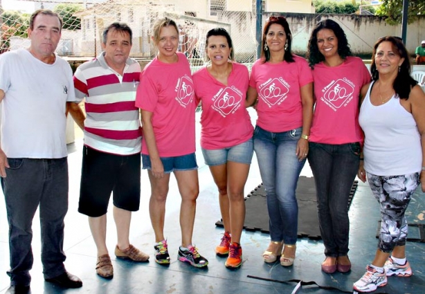 A festa pelo dia da Mulher, reuniu dezenas de pessoas, vereadores e secretários municipais