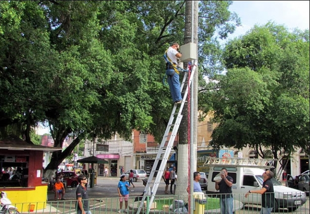 Dez praças de Muriaé vão disponibilizar internet sem fio gratuitamente